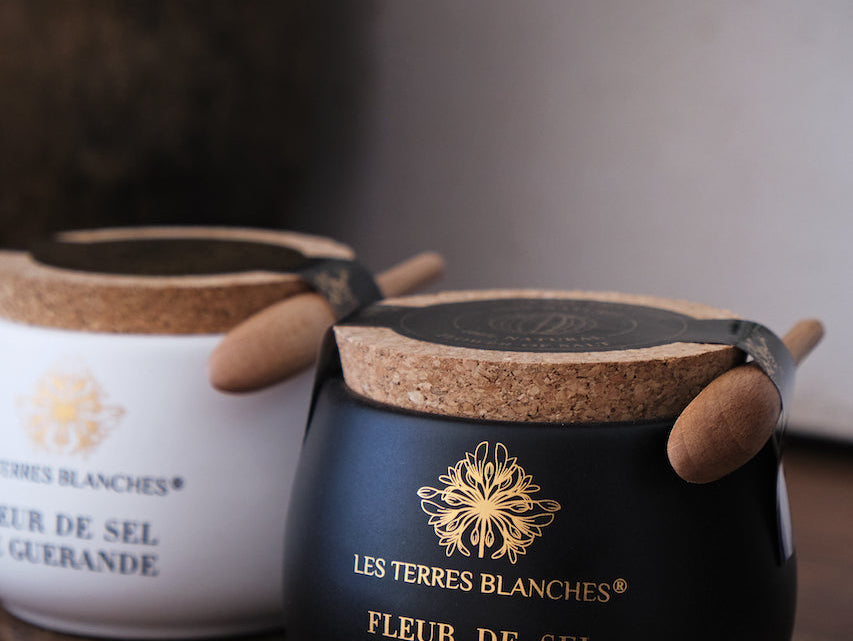 Les Terres Blanches fleur de sel in a ceramic pot with cork lid