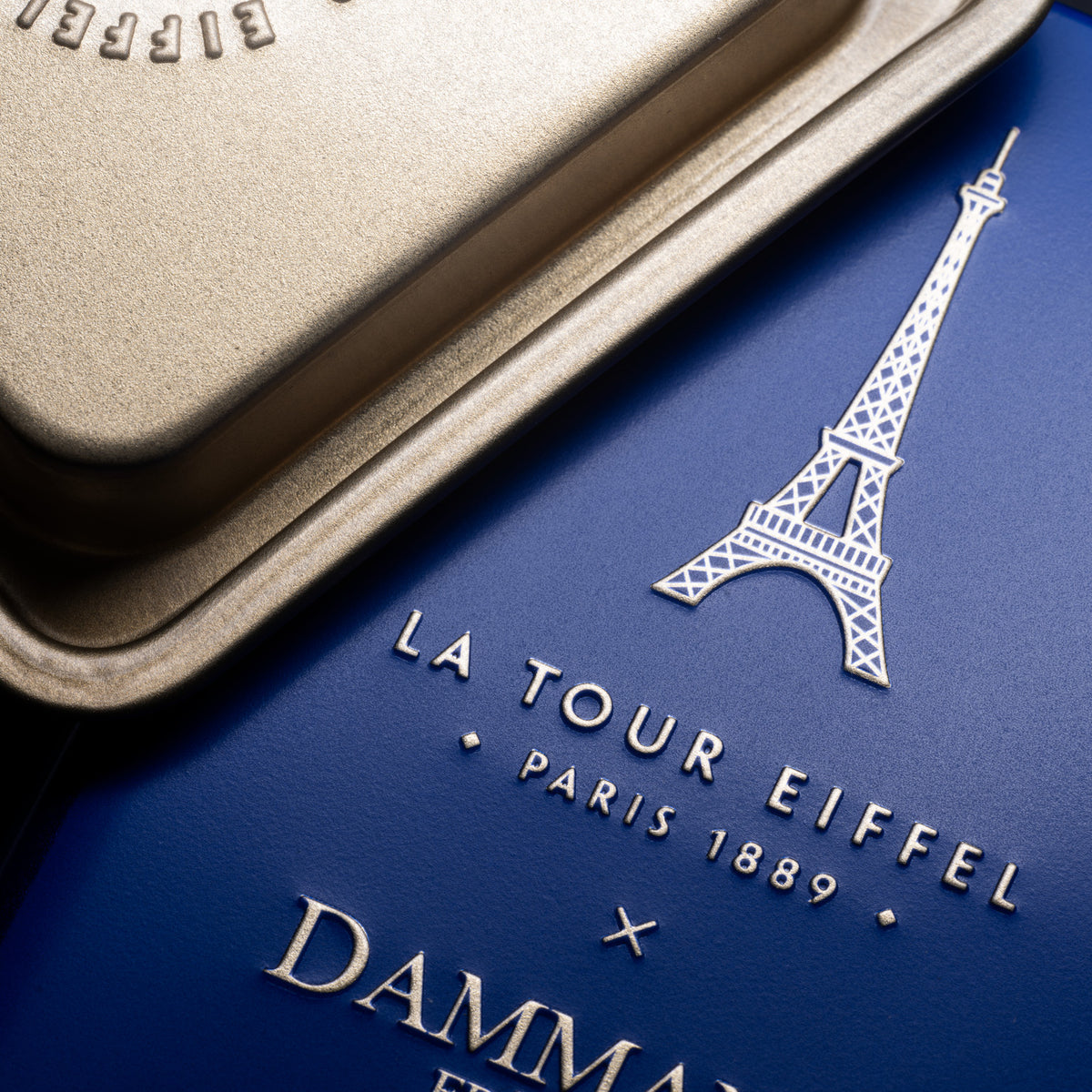 Tour Eiffel Tea tin by Dammann Frères, close-up of the blue and gold lid