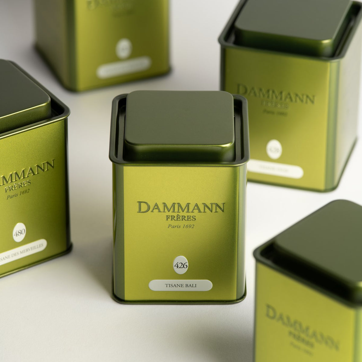 Dammann Frères Tisane Bali N°426 green tin among other herbal tea tins