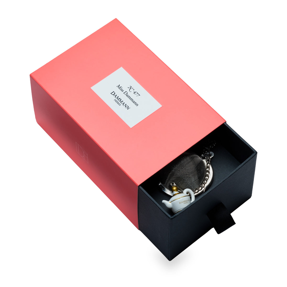 Coffret N°477 Miss Dammann de Dammann Frères, tiroir entrouvert