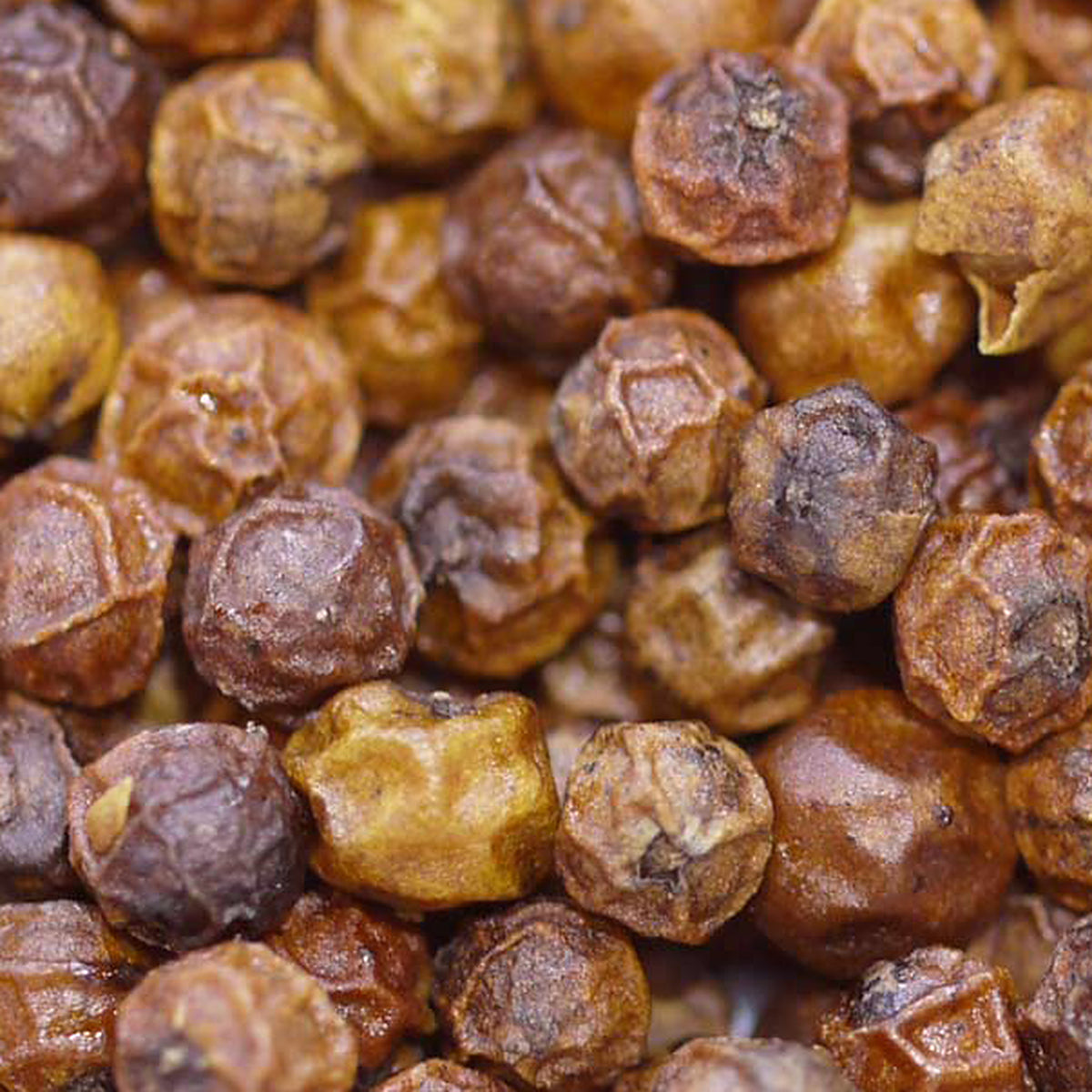 Close-up of Red Peppercorn PGI Kampot by Place des Épices